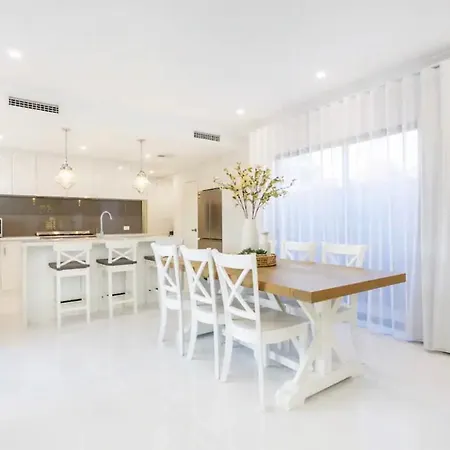 East Vic Park Luxe New Home Perth Exterior photo